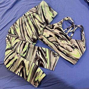 Abstract Patterned lululemon Set